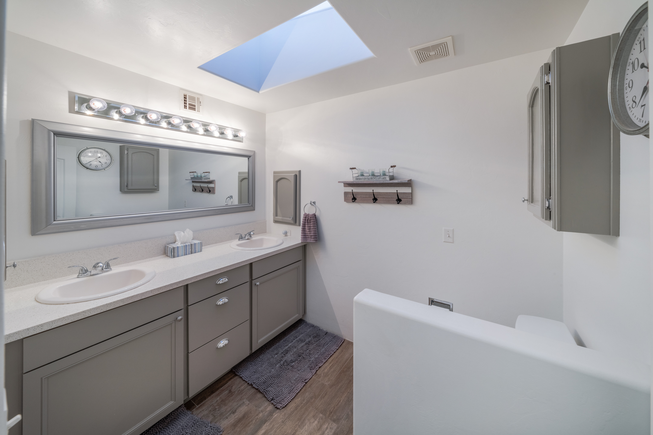 Primary bath